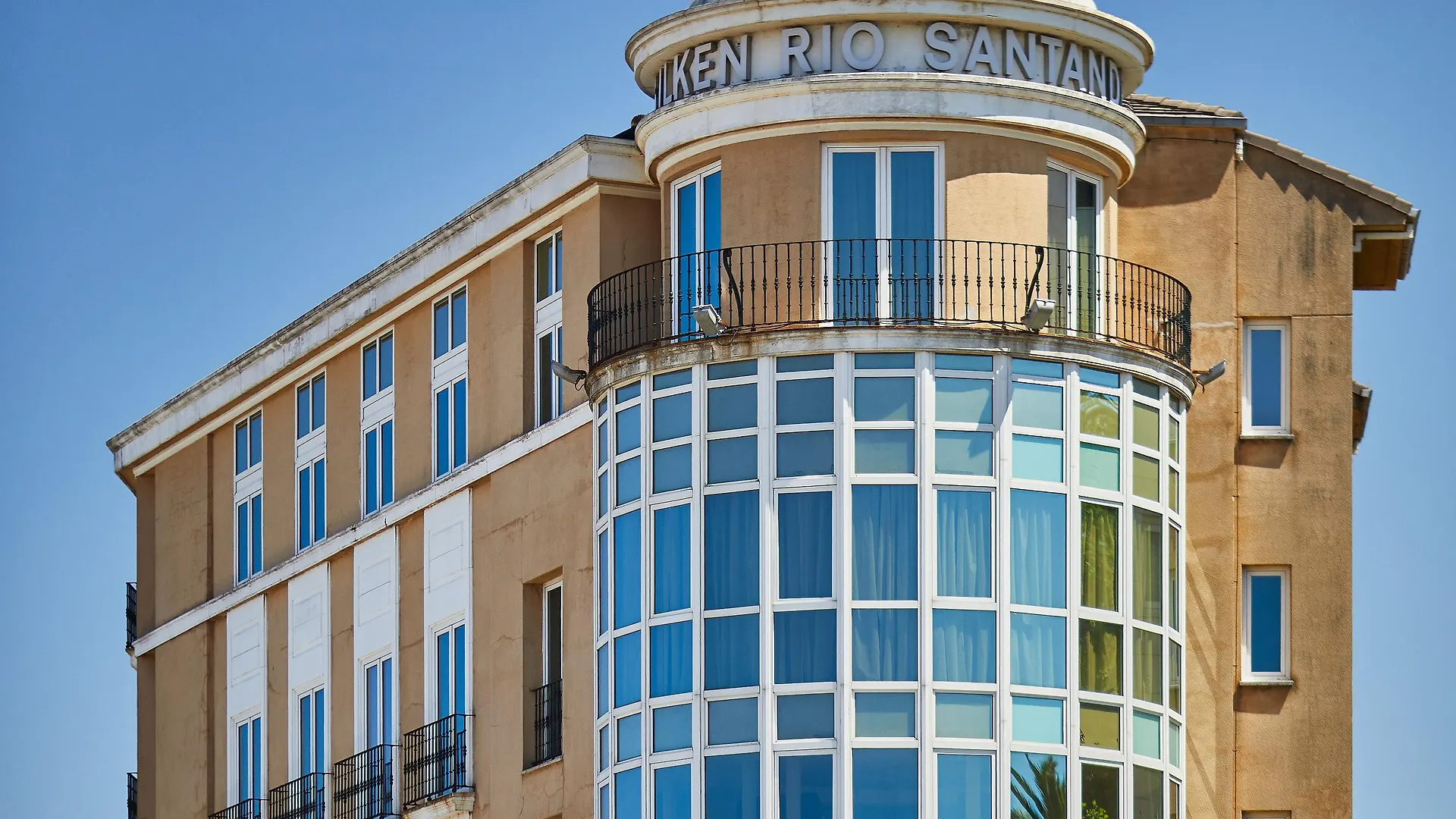 Отель Silken Rio Сантандер